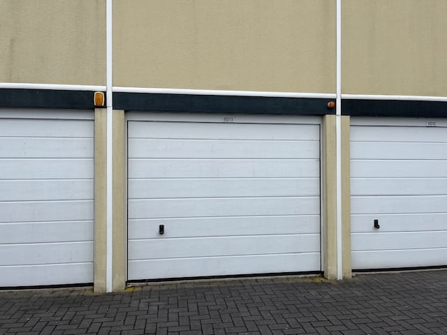 Bekijk foto 3 van Naaldwijkseweg 8-B13