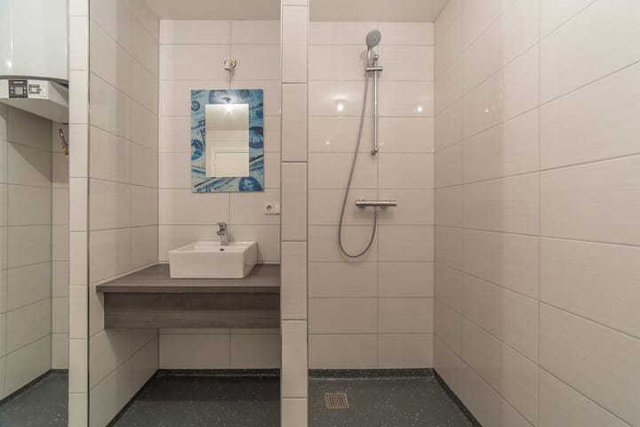 Studio te huur: Abel Tasmanplein 79, Assen