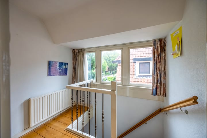 Twee-onder-één-kap te koop: Radiostraat 63, Hilversum