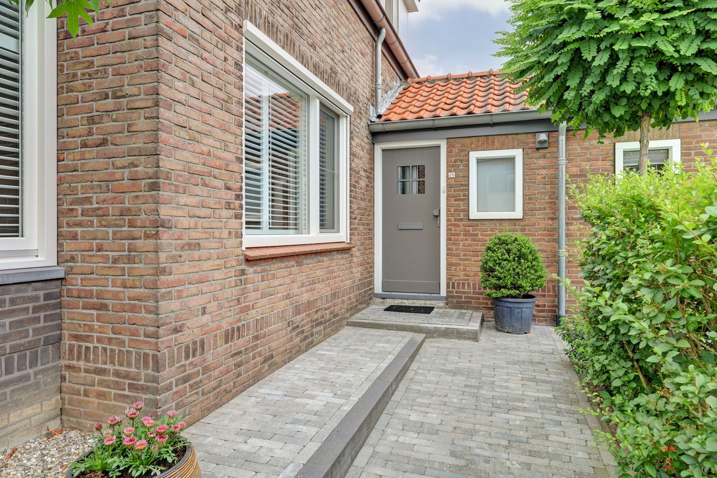 Foto 4 van De Ruijterstraat 25