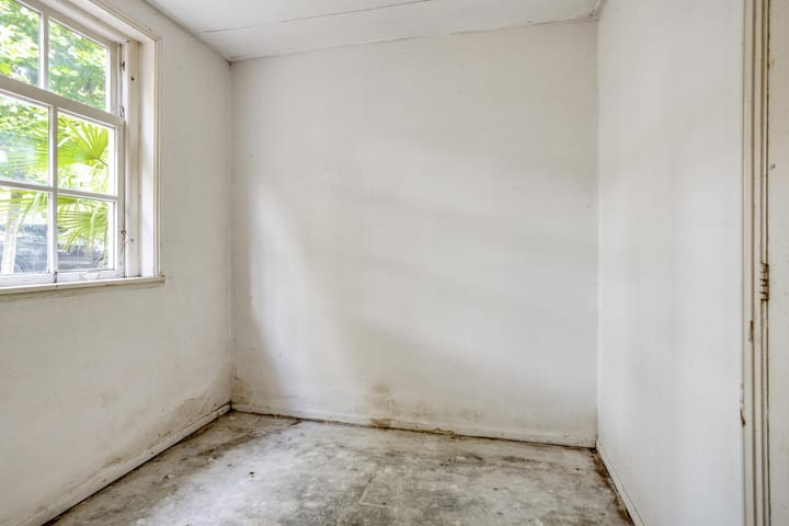 Tussenwoning te koop: Heuvelbrink 21, Breda