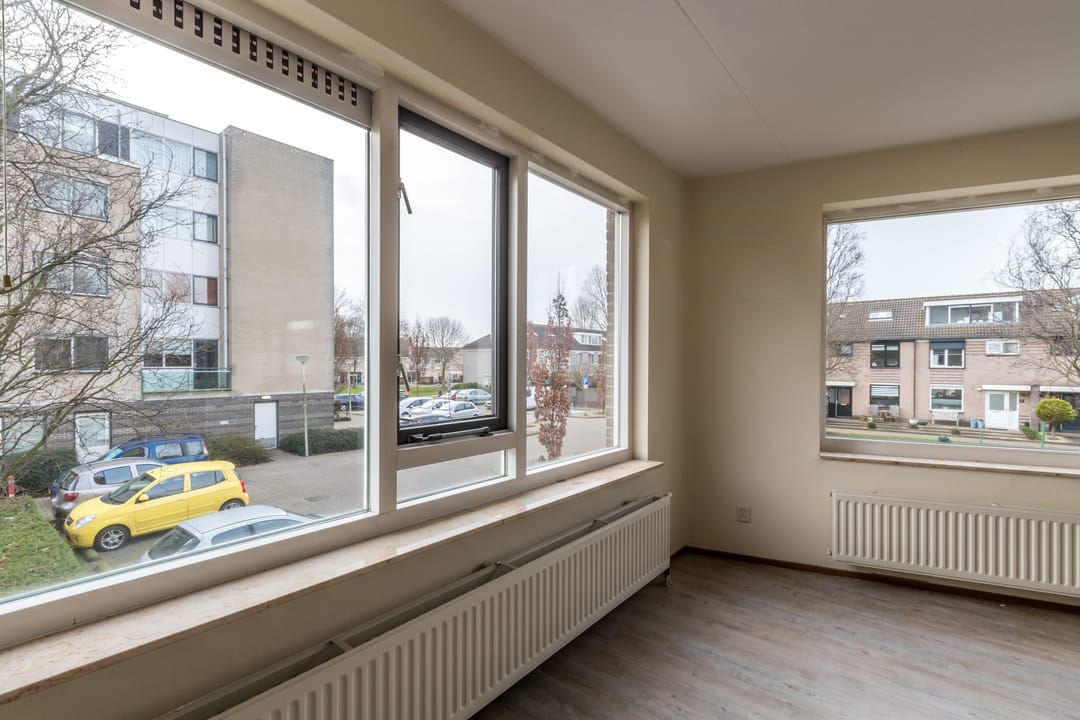 Photo 11 of Joke Smithoeve 31