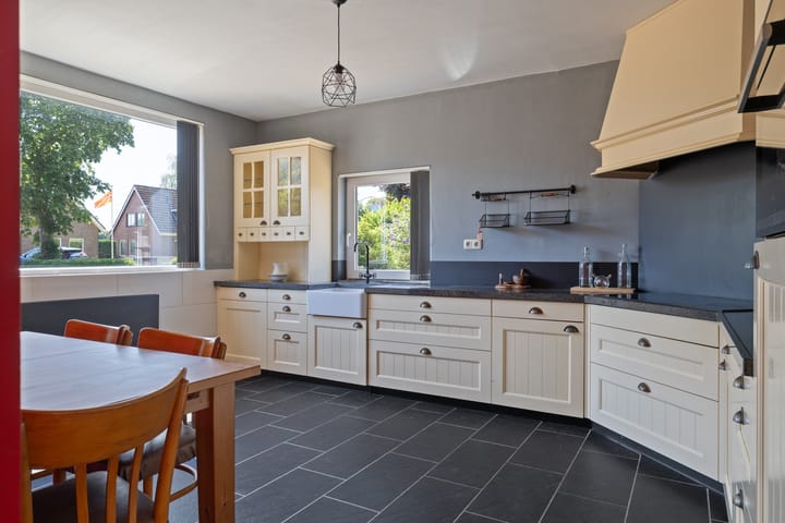 Foto 4 van Eserstraat 21