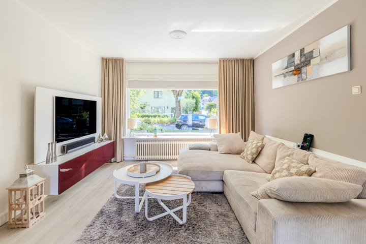 Tussenwoning te koop: Jekerschans 52, Maastricht
