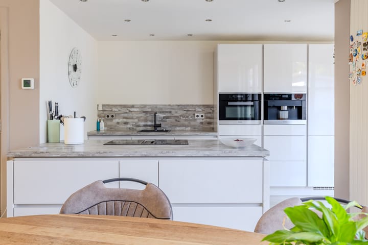 Tussenwoning te koop: Jekerschans 52, Maastricht