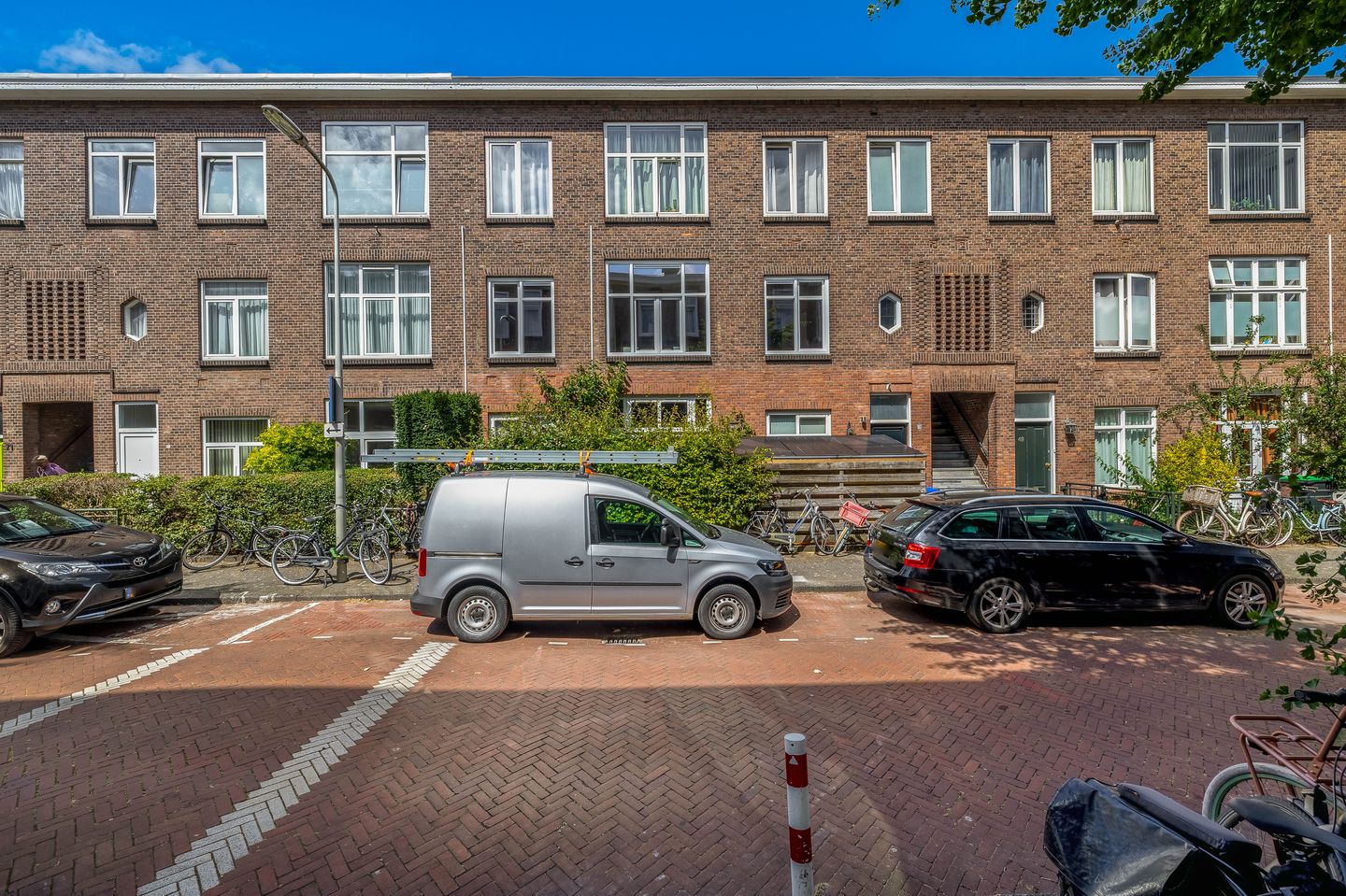 Foto 1 van Hazelaarstraat 57