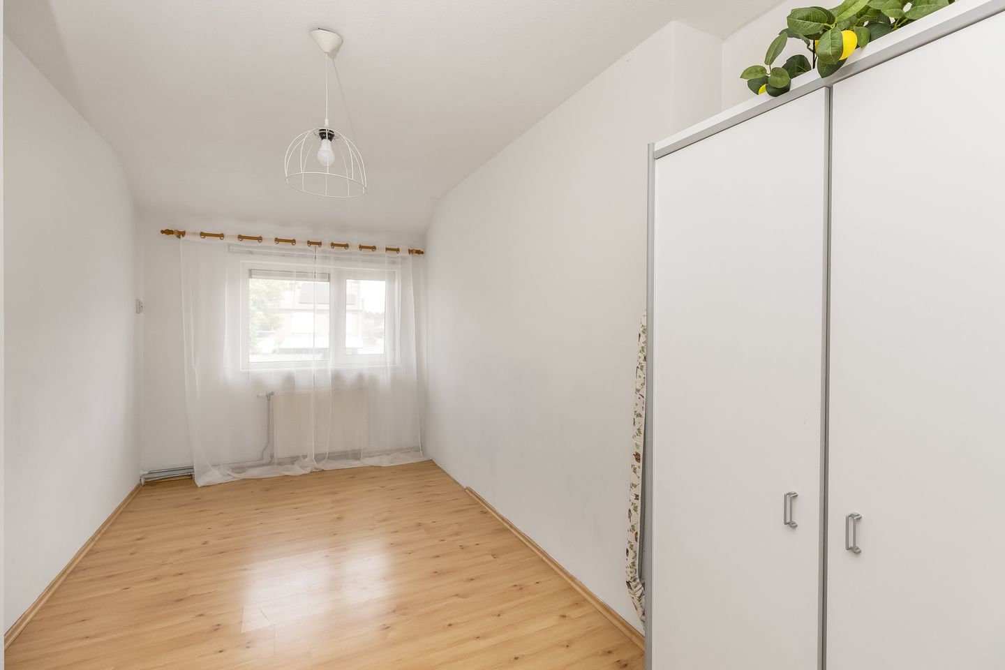 Photo 19 of Beatrixstraat 8