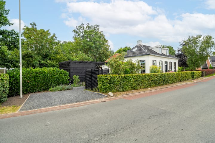 Vrijstaande woning te koop: Winsumerweg 1, Onderdendam
