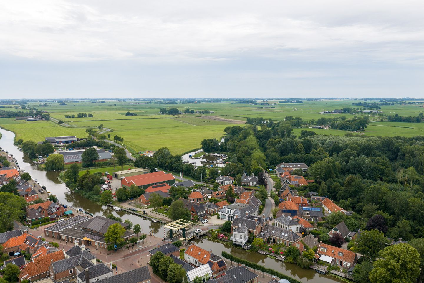 Photo 109 of Winsumerweg 1