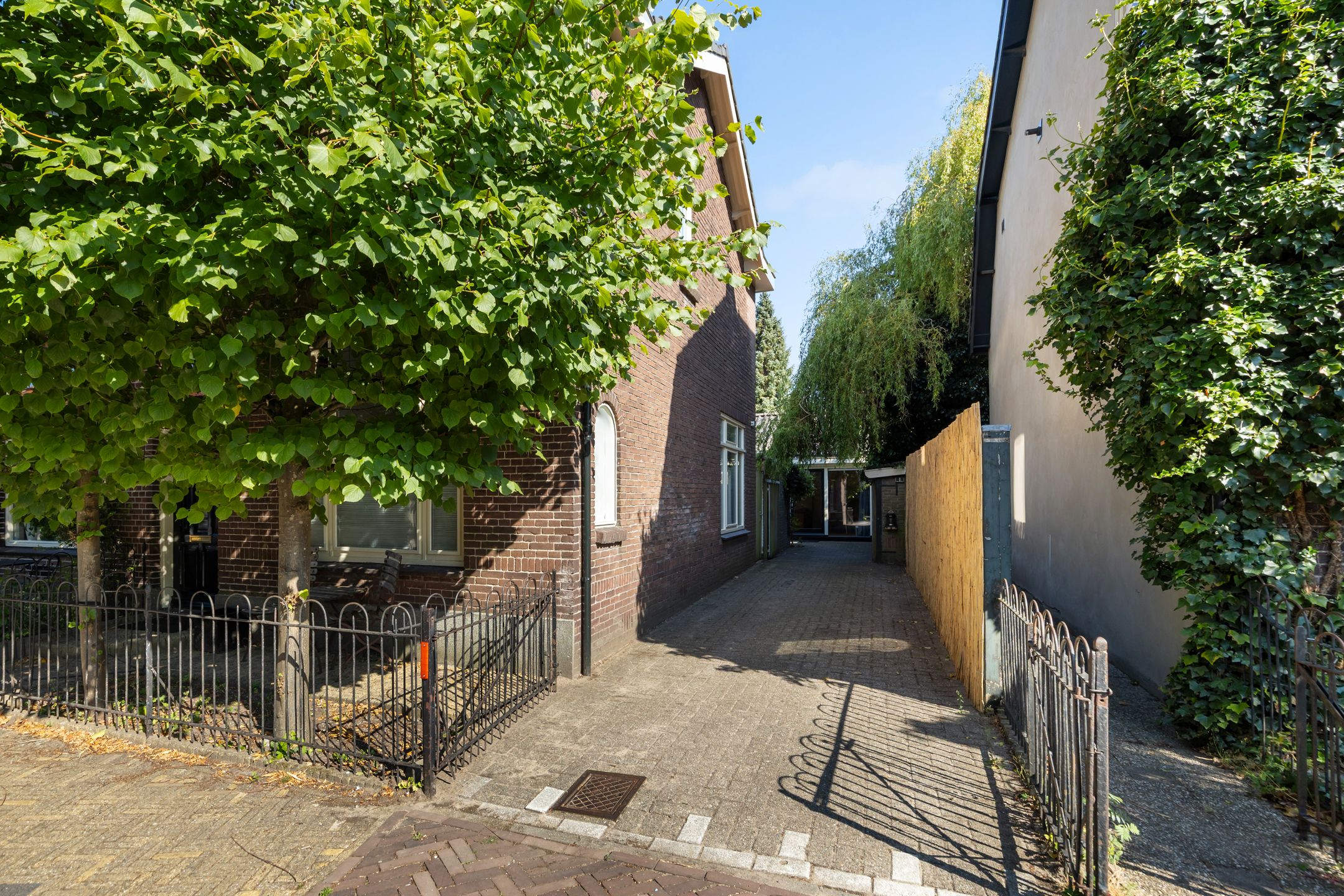 Foto 42 van Leeghwaterstraat 76