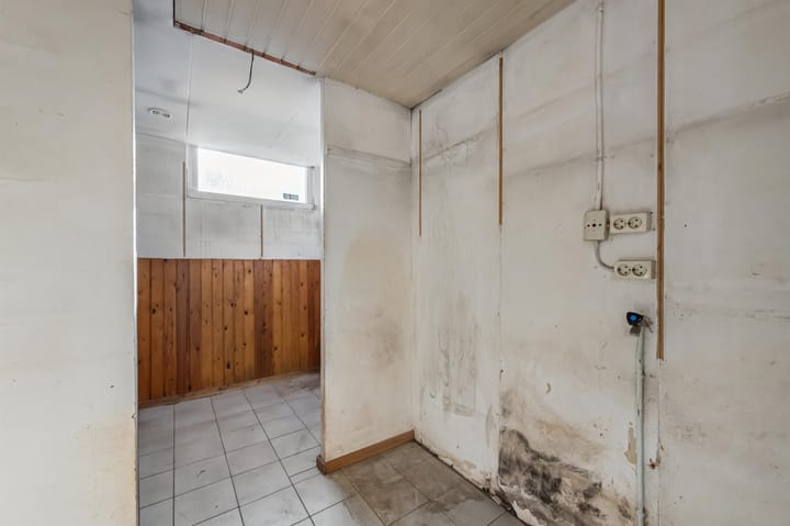 Tussenwoning te koop: Twiskeweg 125, Zaandam