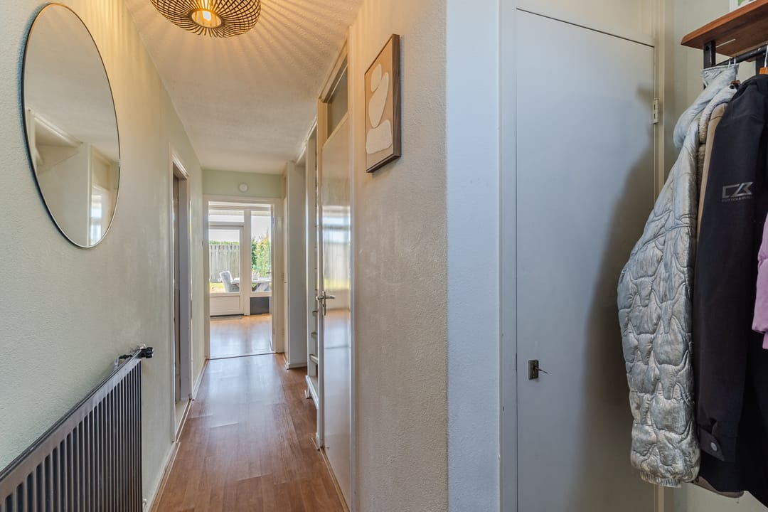 Photo 7 of Leliestraat 34