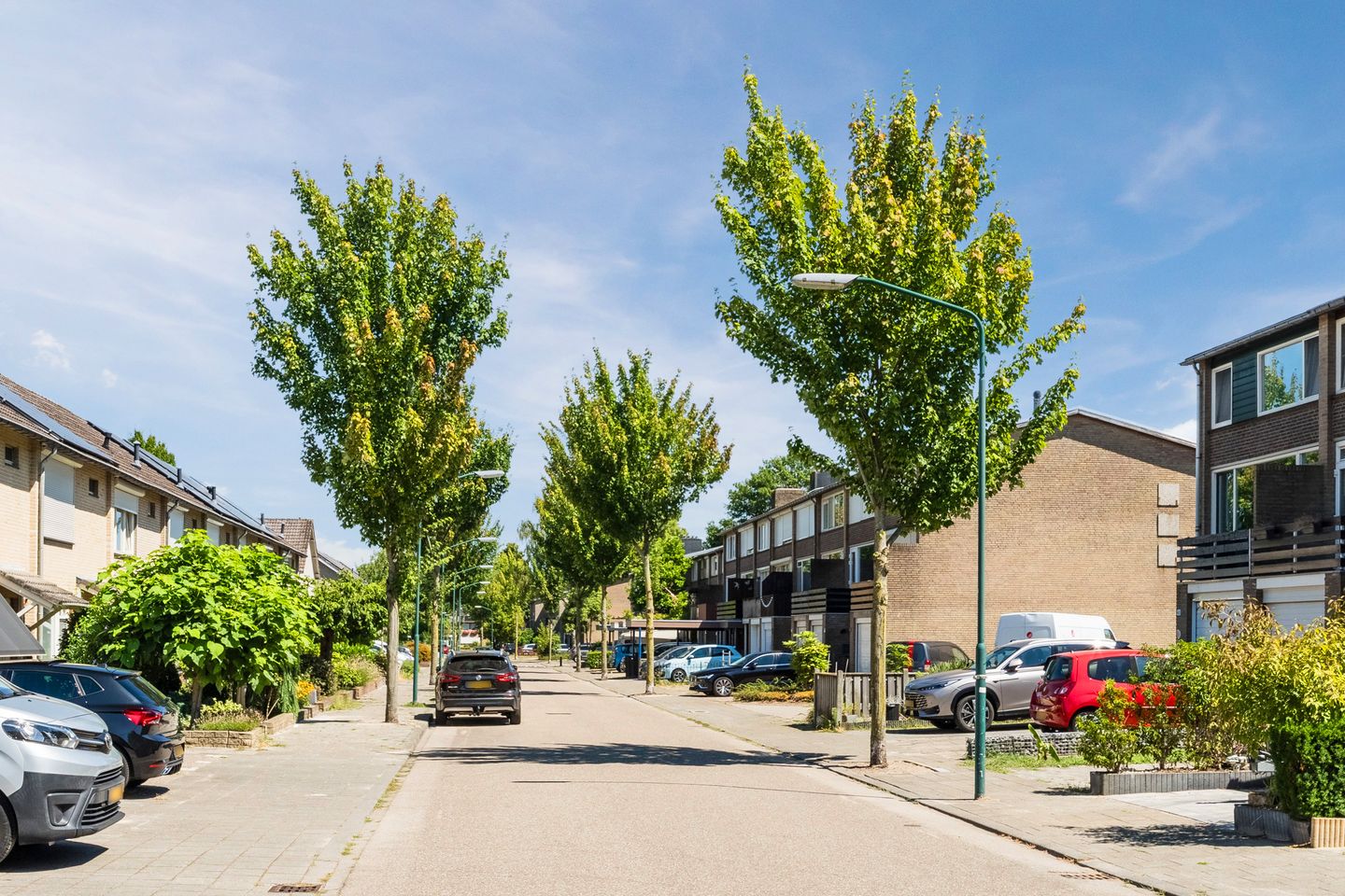 Photo 5 of Leliestraat 34