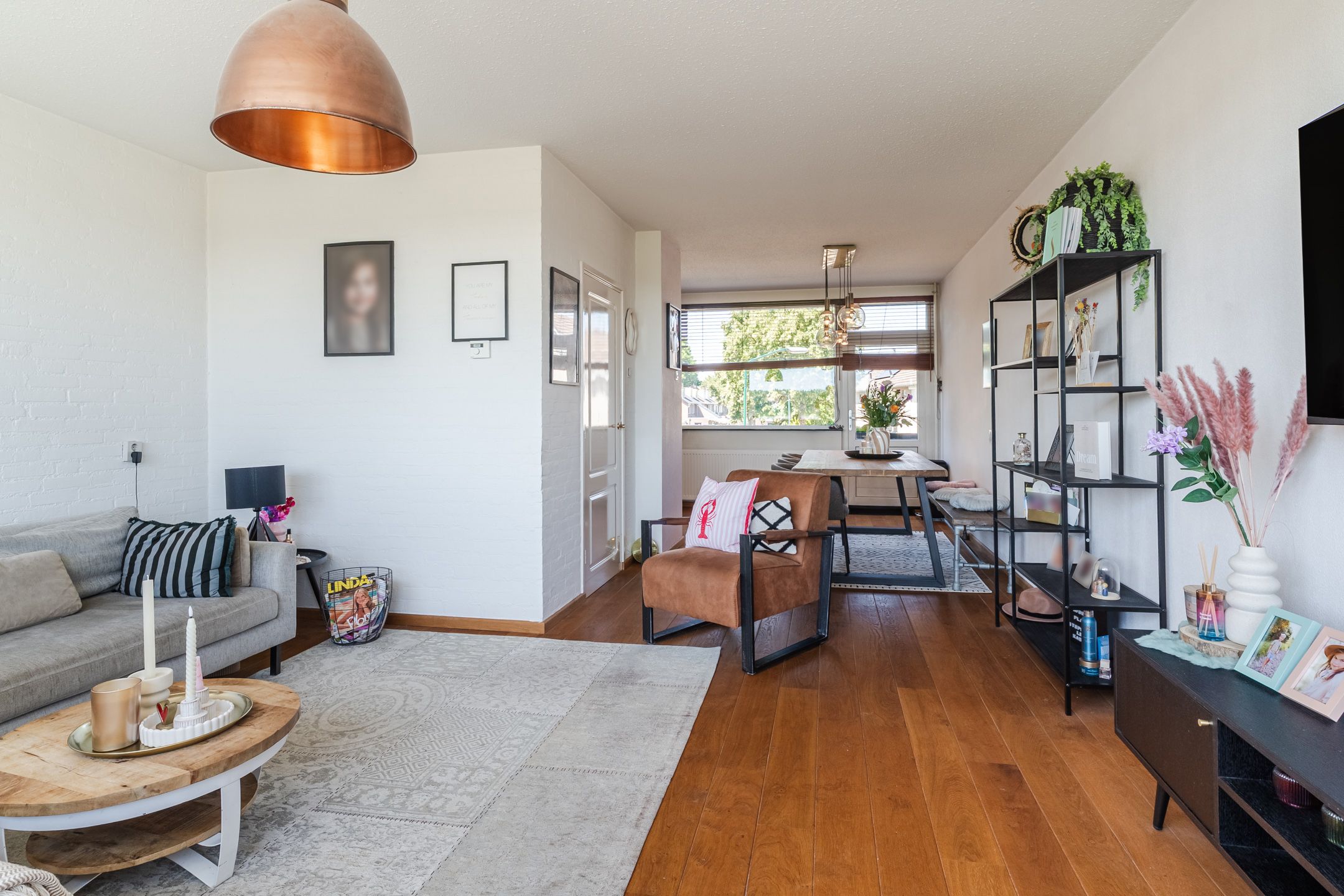 Photo 21 of Leliestraat 34