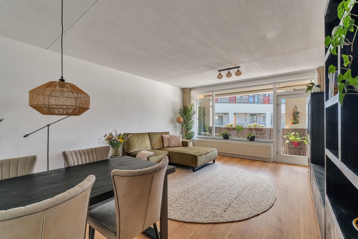Appartement te koop: Maagjesbolwerk 75, Zwolle