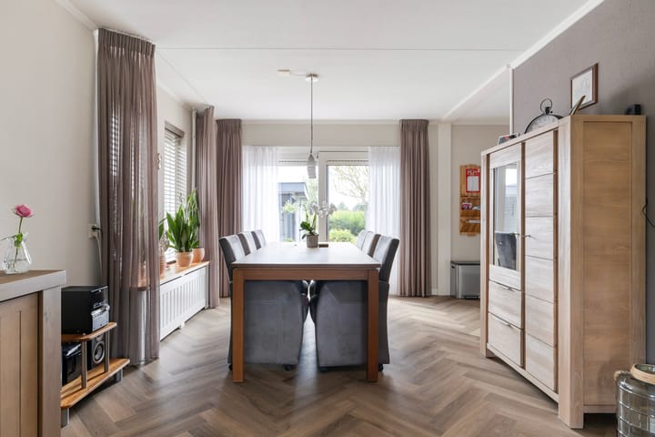 Vrijstaande woning te koop: Aletta Jacobsstraat 12, Veenoord