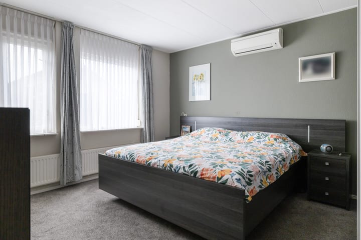 Vrijstaande woning te koop: Aletta Jacobsstraat 12, Veenoord
