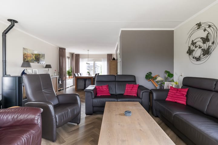 Vrijstaande woning te koop: Aletta Jacobsstraat 12, Veenoord