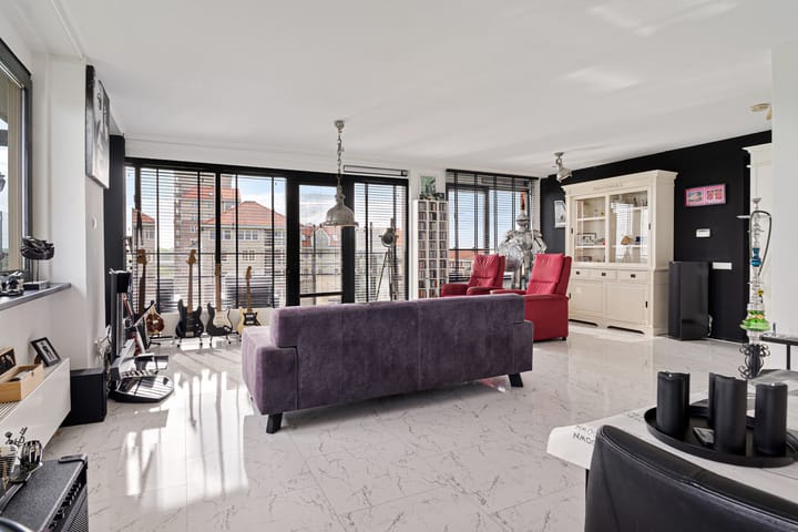 Appartement te koop: Adigestroom 230, Zoetermeer