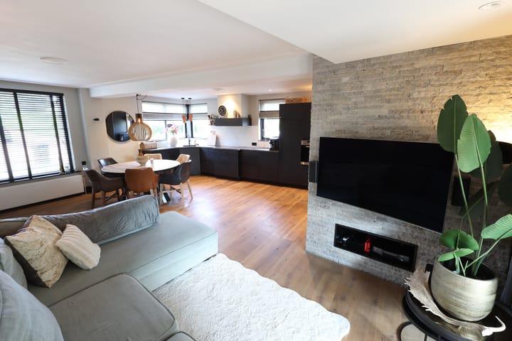 Tussenwoning te koop: Emmastraat 40, Wierden