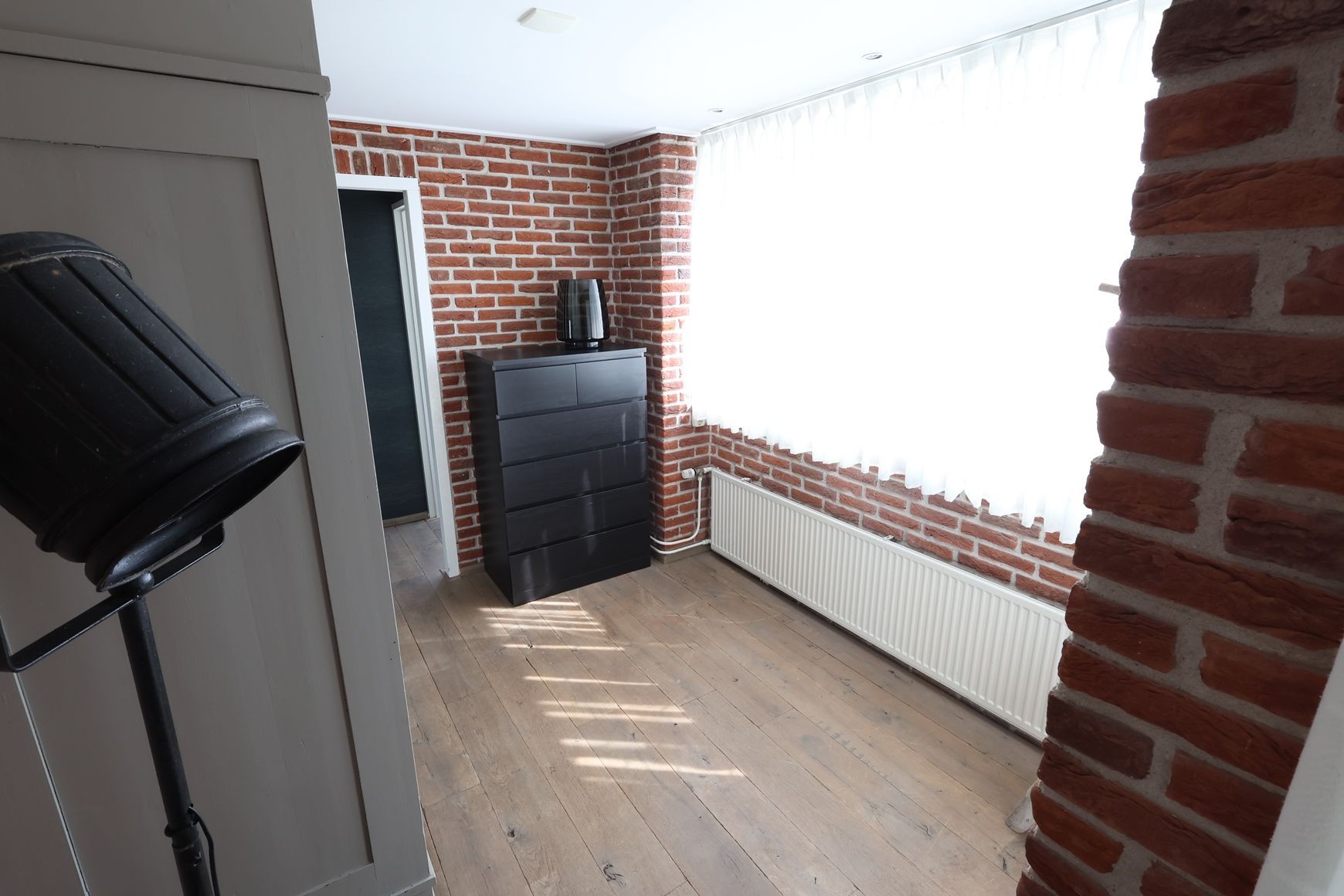 Photo 24 of Emmastraat 40