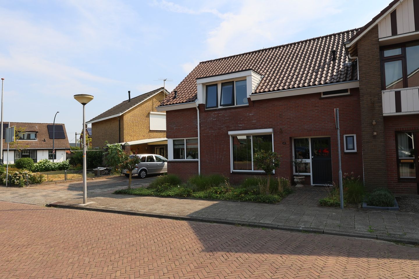 Photo 34 of Emmastraat 40
