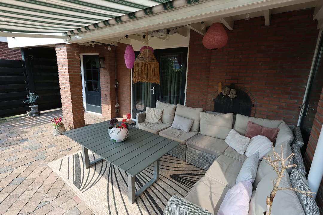 Photo 32 of Emmastraat 40
