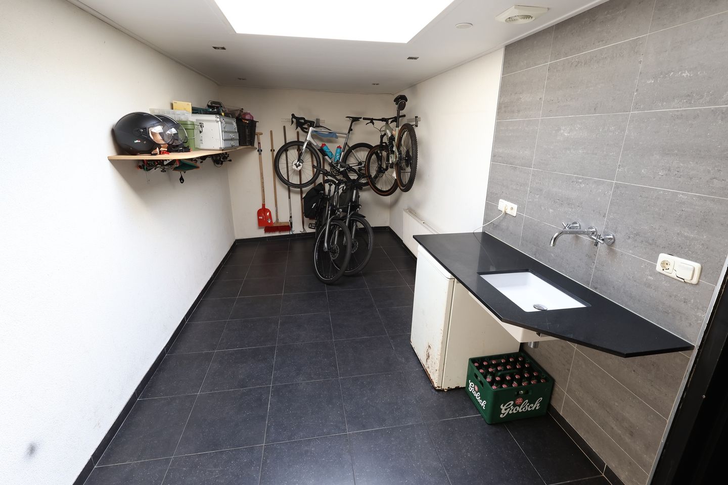 Photo 14 of Emmastraat 40