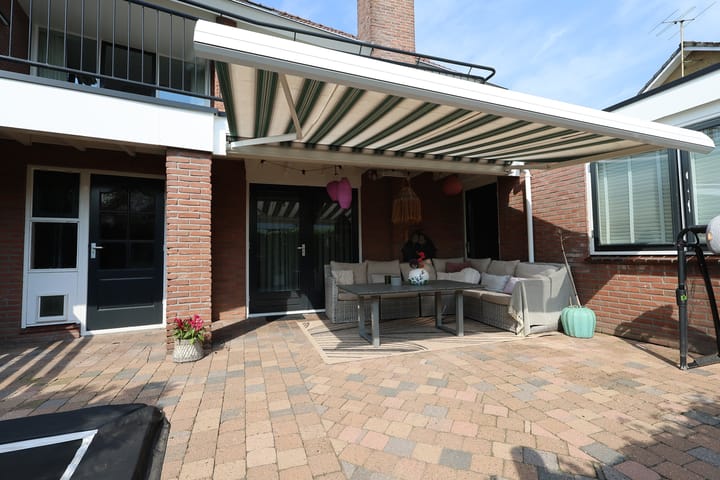 Tussenwoning te koop: Emmastraat 40, Wierden