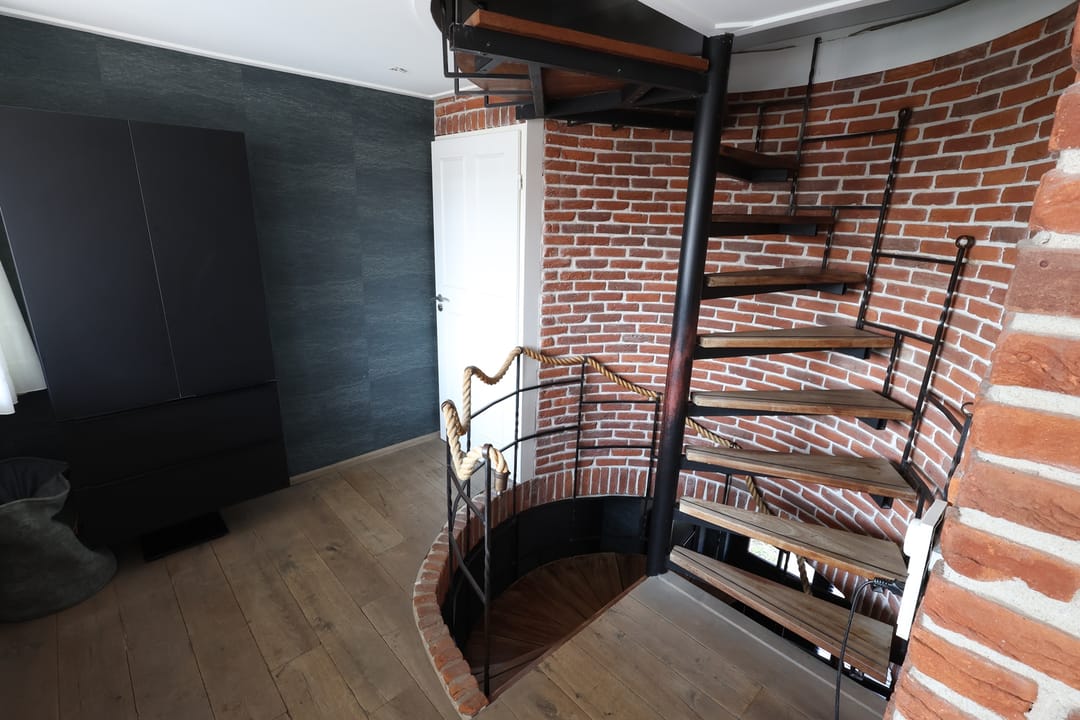 Photo 23 of Emmastraat 40