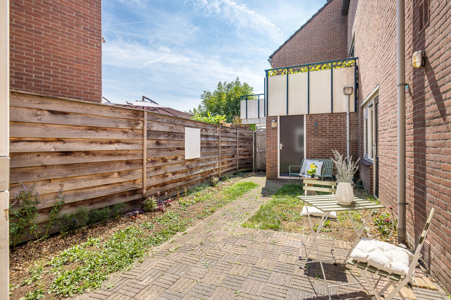 Photo 34 of Gazellestraat 2