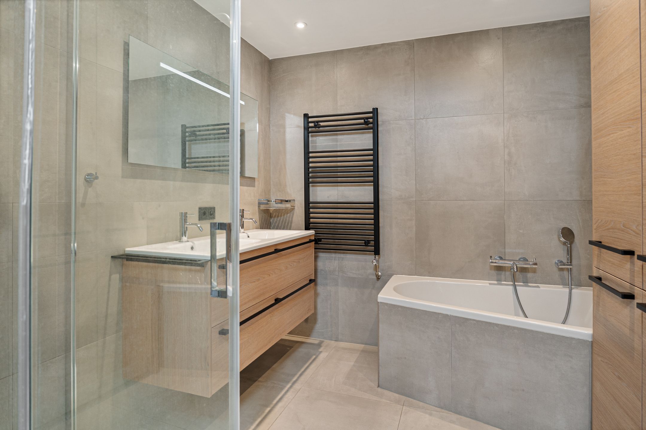 Photo 30 of Arie de Zeeuwstraat 9