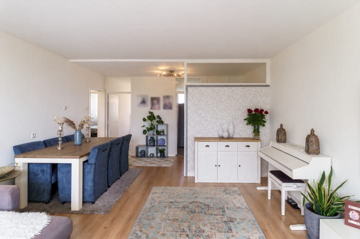 Appartement te koop: Roland Holstlaan 979, Delft