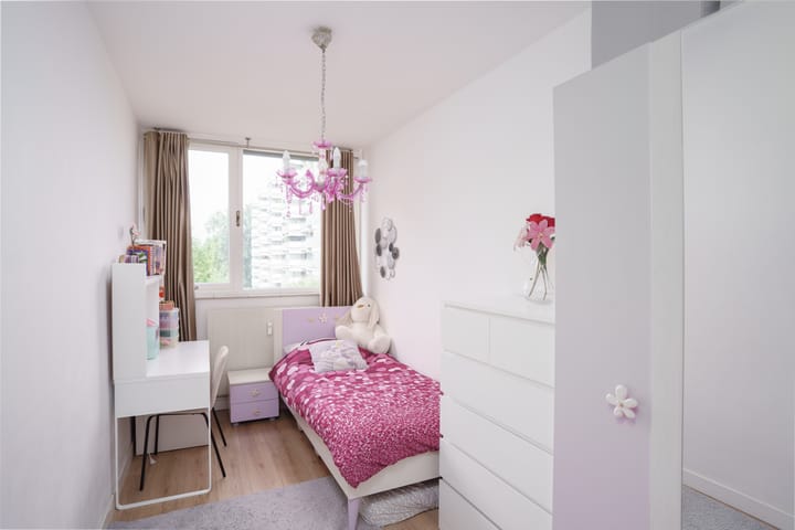 Appartement te koop: Roland Holstlaan 979, Delft