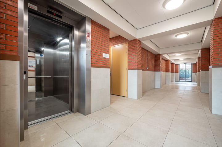 Appartement te koop: Bloemsingel 138, Groningen