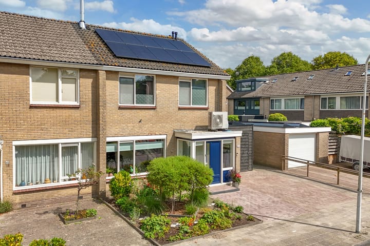 Hoekwoning te koop: S.H.de Rooshof 51, Drachten