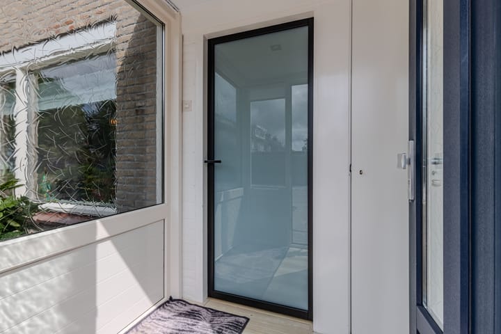 Hoekwoning te koop: S.H.de Rooshof 51, Drachten