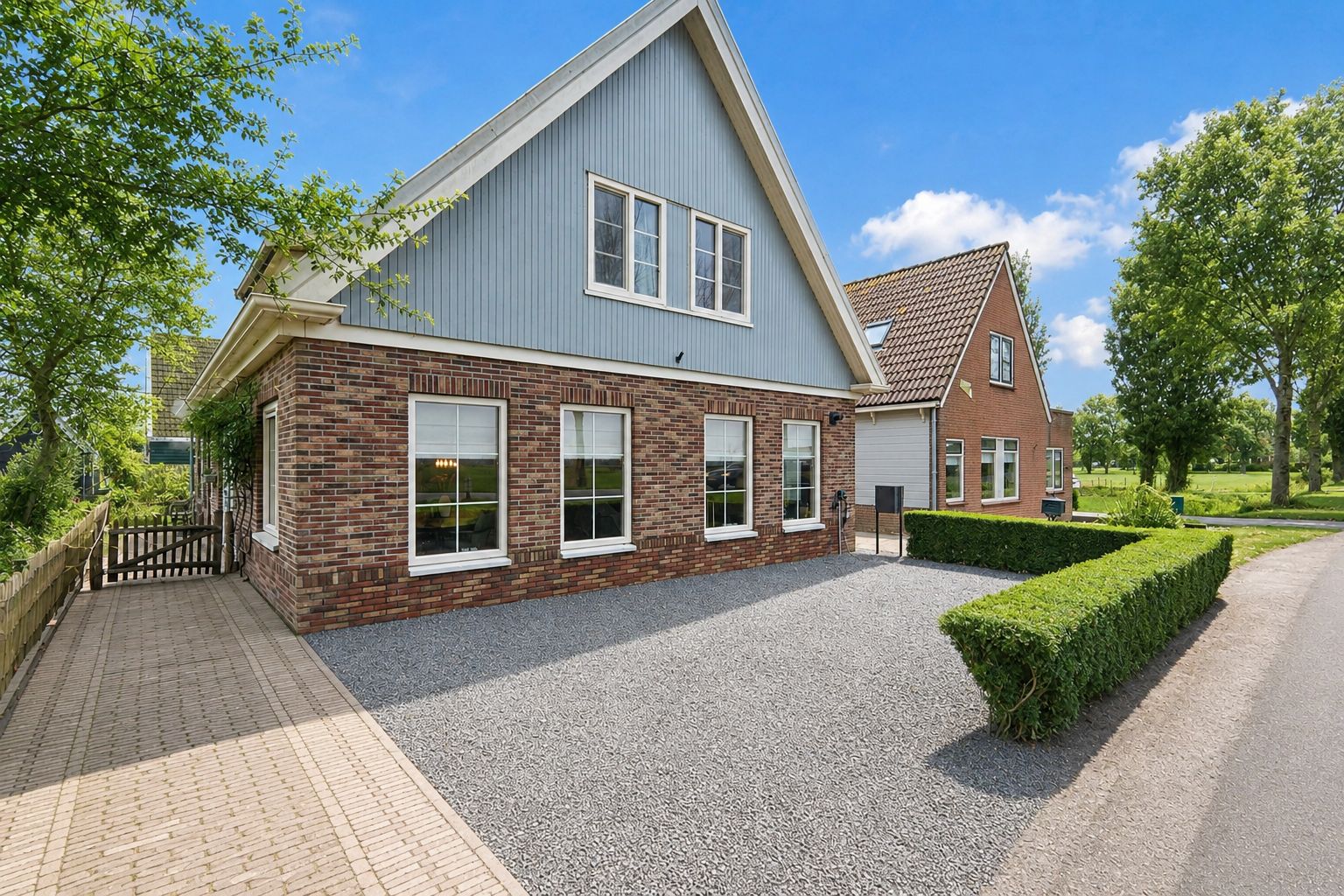 Middenweg 64