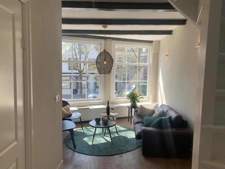 Hoekwoning te huur: Oosteinde 184, Delft