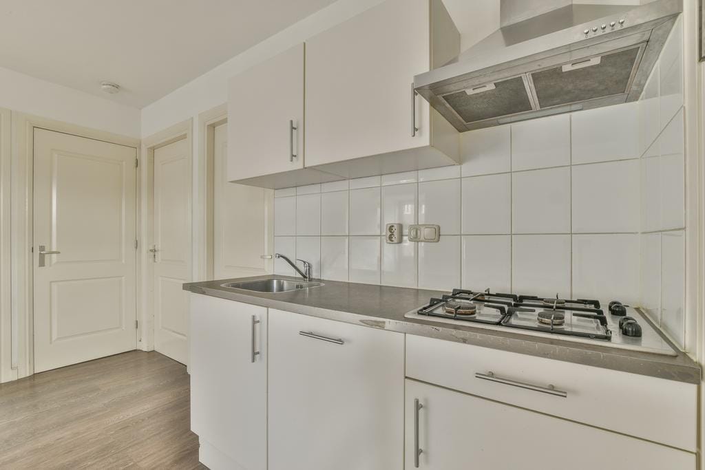 Photo 10 of Jan van Galenstraat 307-1