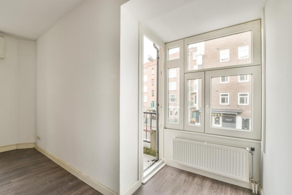 Photo 6 of Jan van Galenstraat 307-1