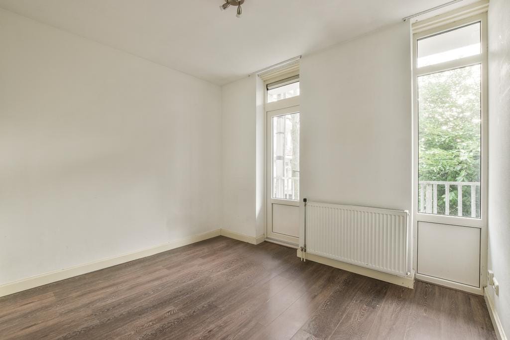 Photo 16 of Jan van Galenstraat 307-1