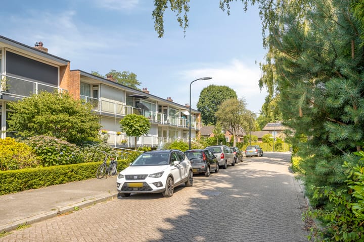 Appartement te koop: Chamavenlaan 8, Apeldoorn