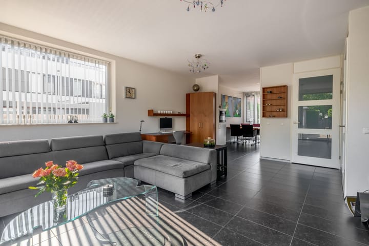 Hoekwoning te koop: Formenterastraat 3, Rotterdam