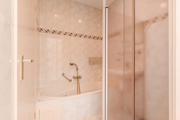 Appartement te koop: Viviënstraat 63A, 'S-Gravenhage