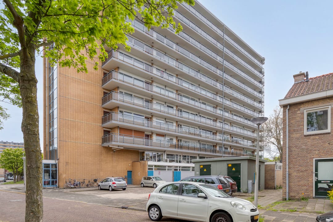 Photo 8 of Van Adrichemstraat 319