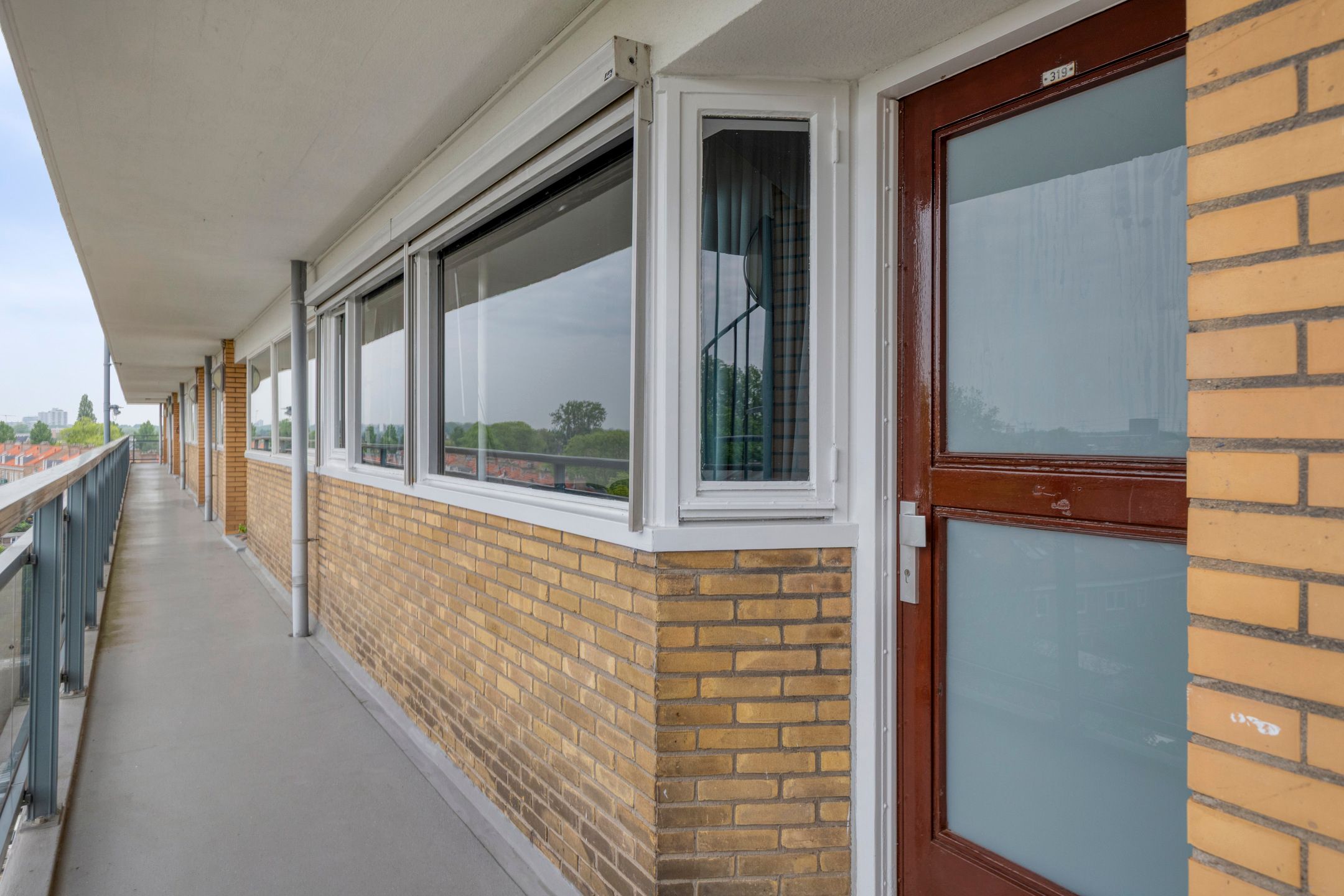 Photo 12 of Van Adrichemstraat 319