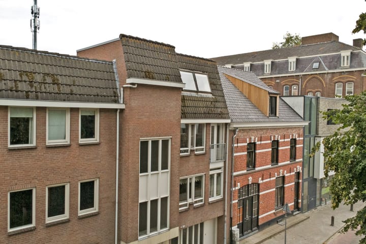 Foto 2 van Pastoor de Katerstraat 1-O
