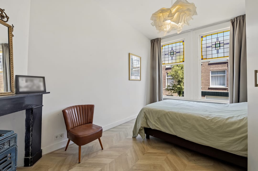 Photo 32 of Van Lumeystraat 42