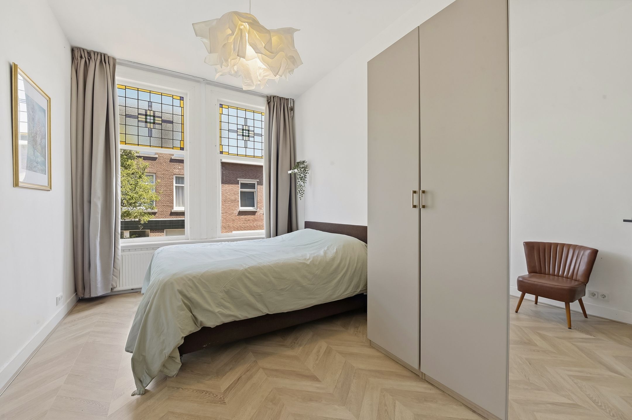 Photo 30 of Van Lumeystraat 42